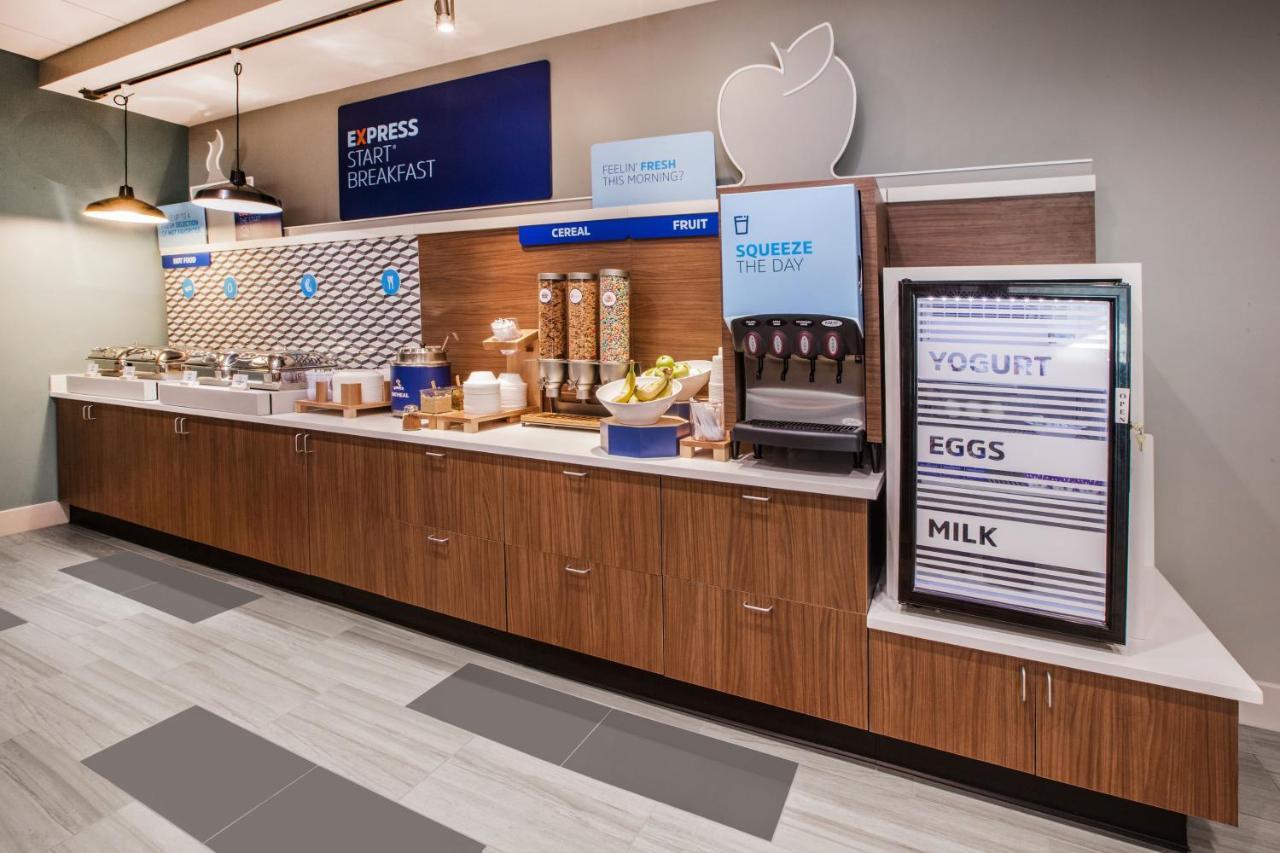 Holiday Inn Express Hotels Biddeford By Ihg Extérieur photo